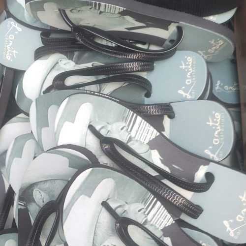 Tongs imprimées par sublimation, Bar de l'Amitié, 26 Rue Auguste Mourcou, Lille